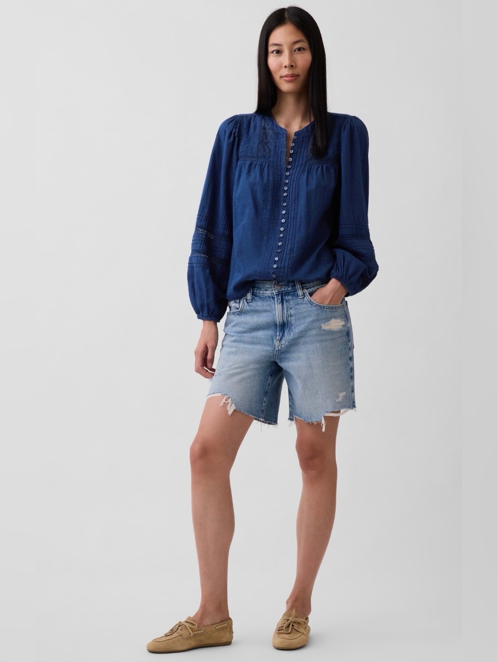 NWT-GAP Lace Trim Pintuck Top Small